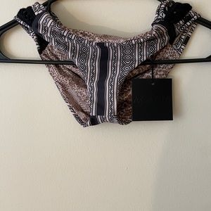 Acacia bingin bottom